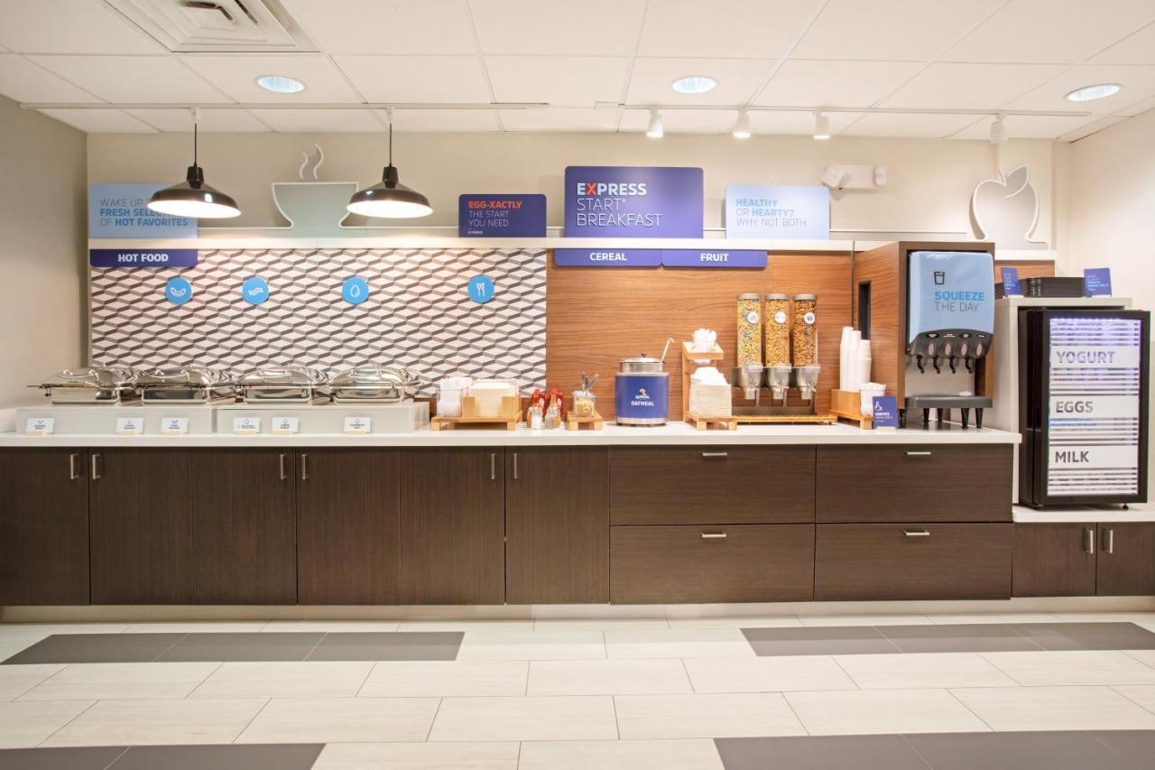 Holiday Inn Express & Suites Phoenix Glendale Dist By Ihg المظهر الخارجي الصورة