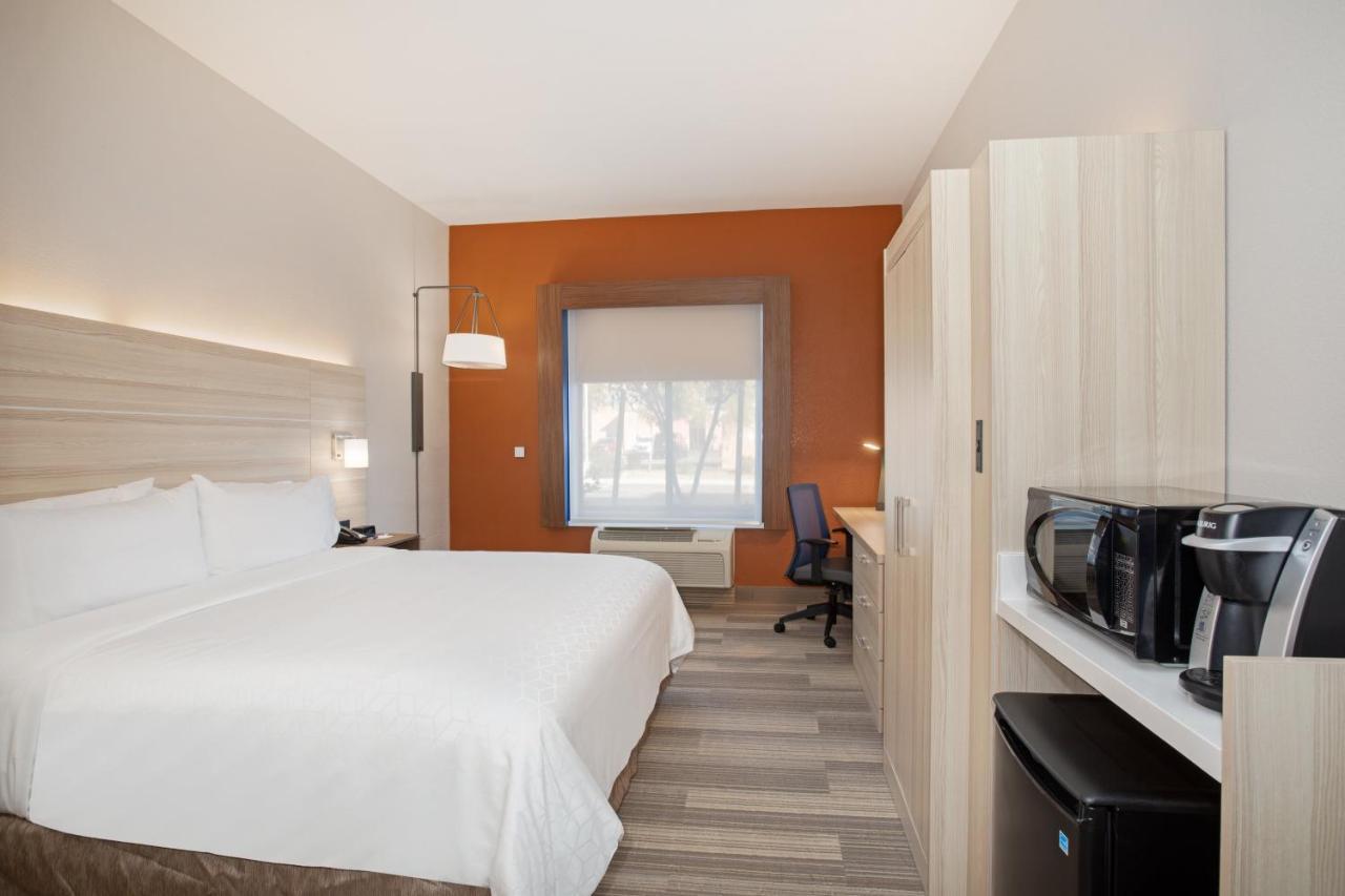 Holiday Inn Express & Suites Phoenix Glendale Dist By Ihg المظهر الخارجي الصورة