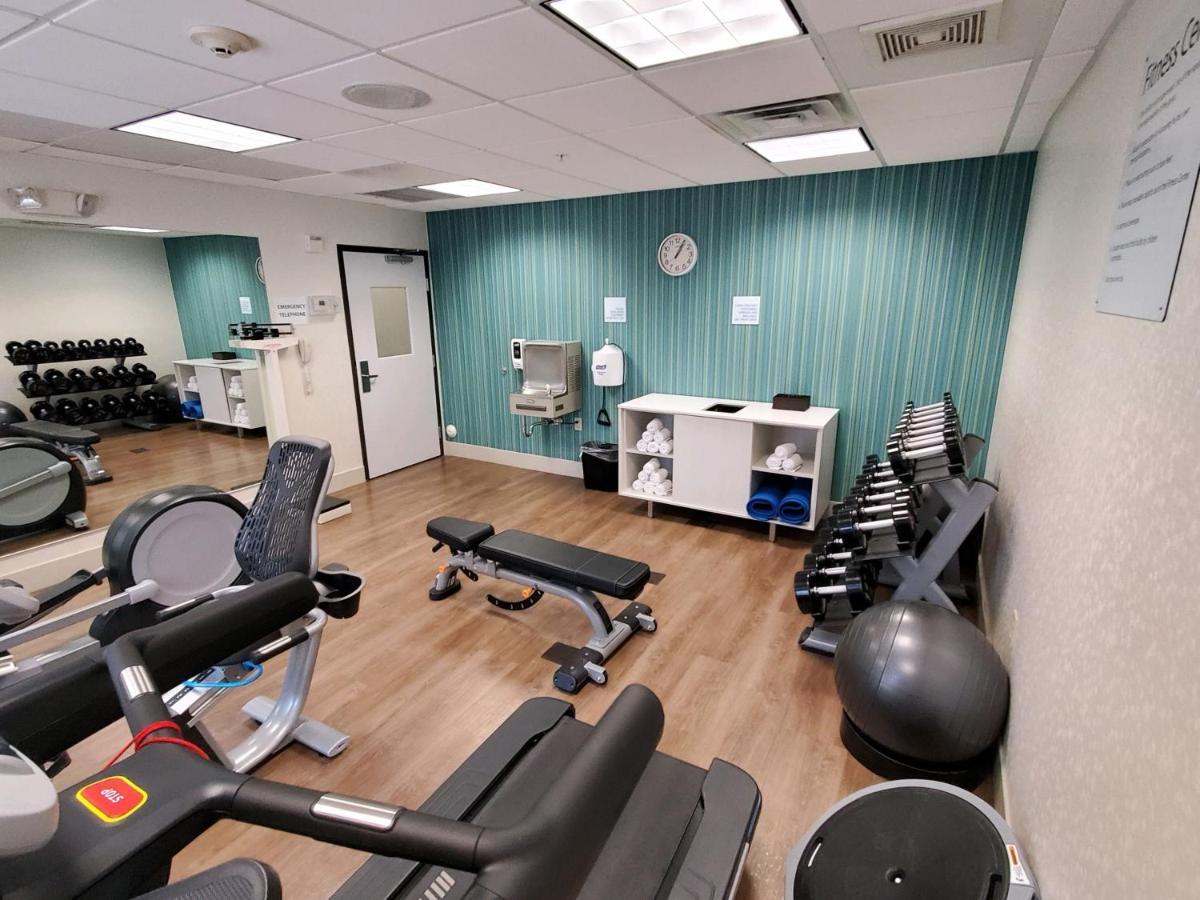 Holiday Inn Express & Suites Phoenix Glendale Dist By Ihg المظهر الخارجي الصورة